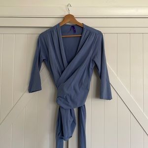 Seraphine 3/4 length sleeve skin to skin top medium